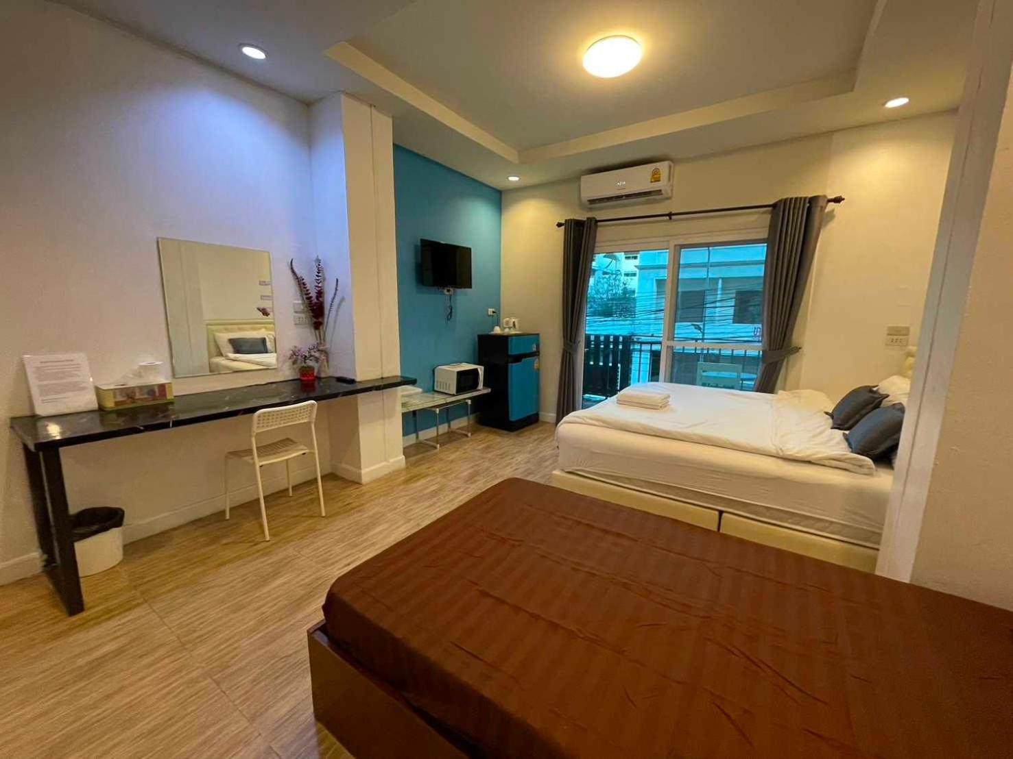 Oyo 75486 Anna Residence Jomtien Exterior photo