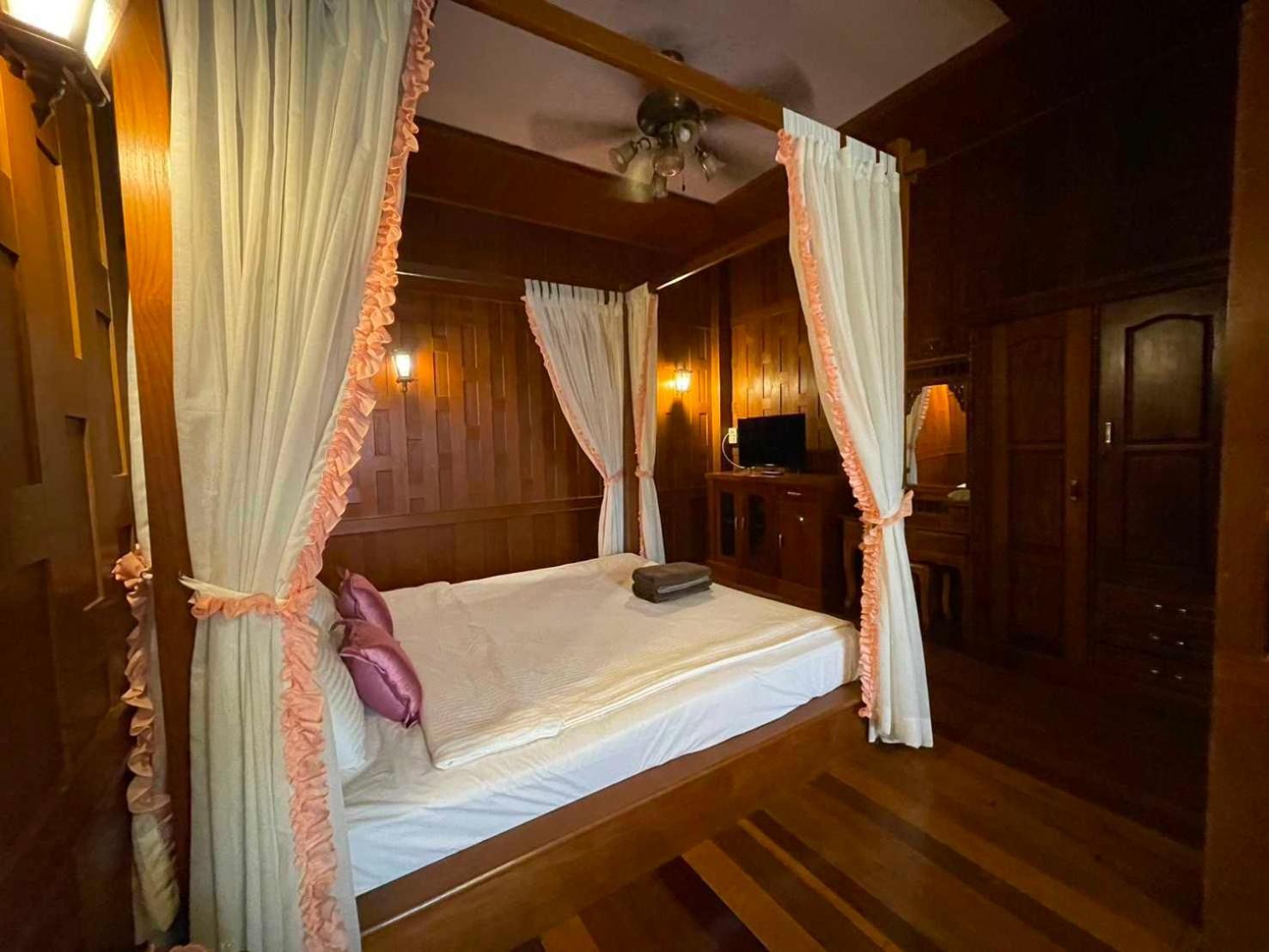 Oyo 75486 Anna Residence Jomtien Exterior photo